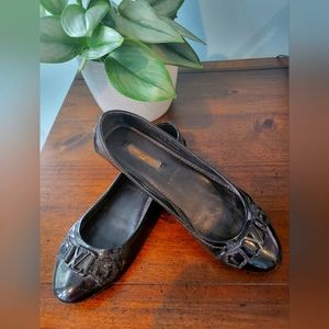 Louis Vuitton flats